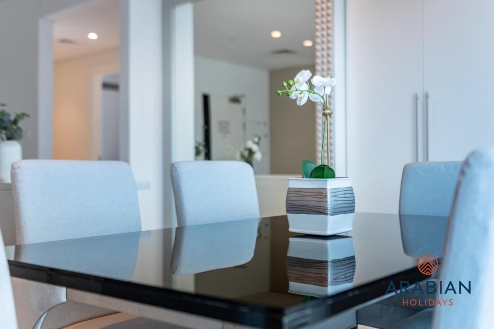 Flawless 2br In Business Bay - Partial Burj And Full Canal View Апартаменты Дубай